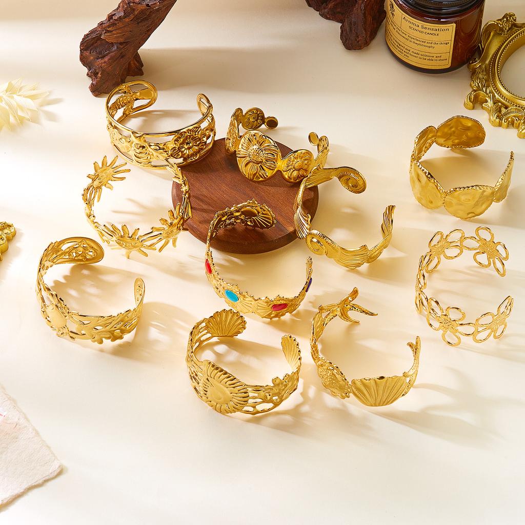 Stainless Steel Metal Shell Starfish Bracelet for Women Vintage Exaggerated Flower Wide Cuff Bangle Girls Beach Party Jewelry