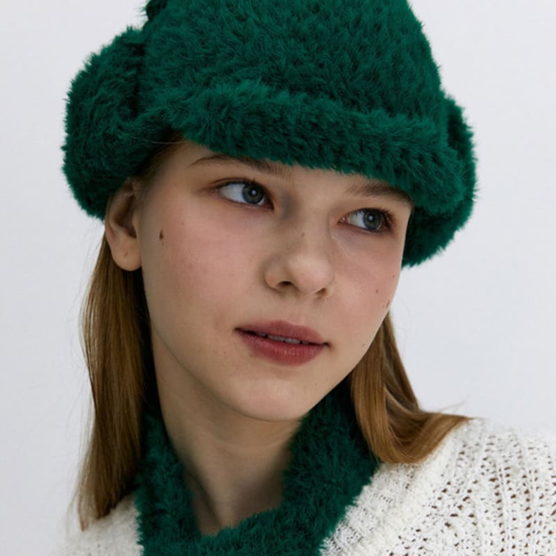 DANCING GRANDMA ANGORA TROOPER : VIVID GREEN