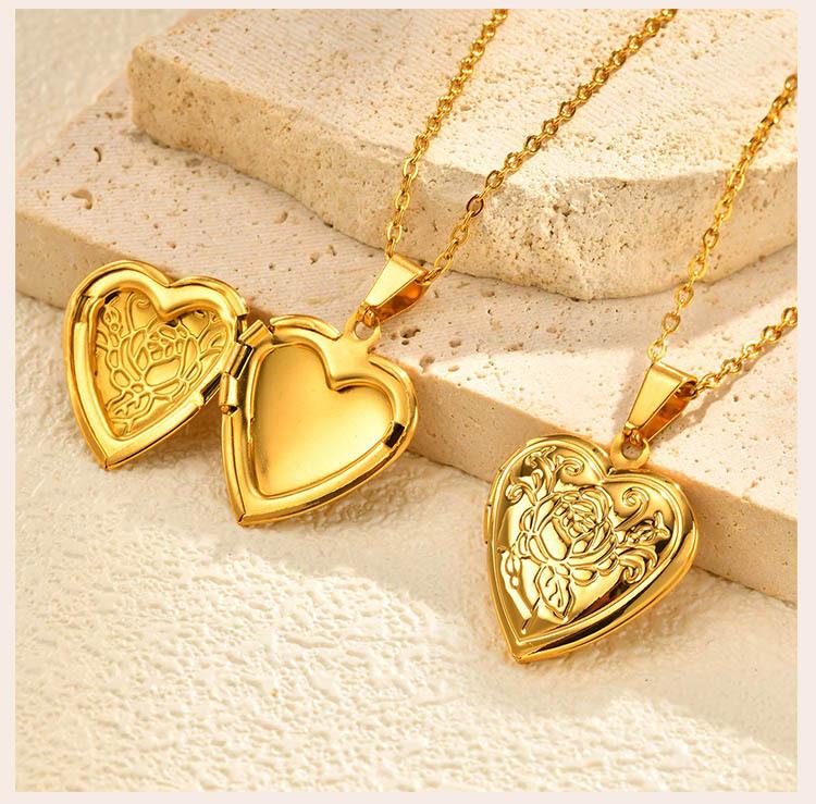 Personalized Photo Heart Pendants Necklace for Women, Vintage Flower Openable Frame Engraved Picture Locket Necklace