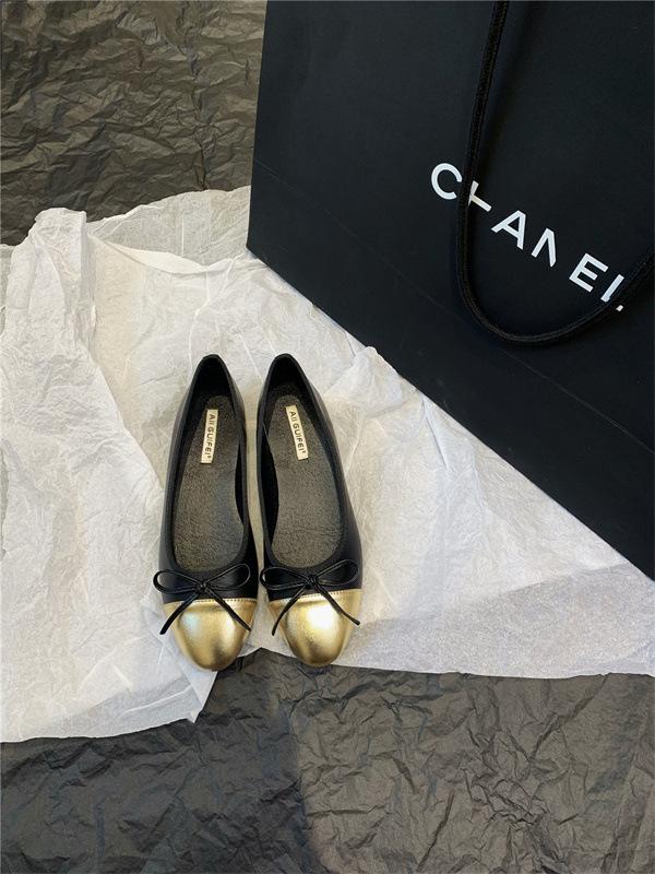 

2025 spring and summer new bow ballet flat bottom light mouth ladyshoes fairy style soft leather color matching grandma shoes 39