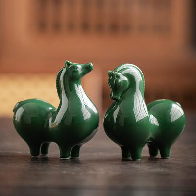 Ceramiczny Koń w Starożytnym Chińskim Stylu Typu Tang Dynasty Figurka Rumaka Wykwintne Dzieło Sztuki Nowoczesna Dekoracja Domowa Ornament Artystyczny Prezent