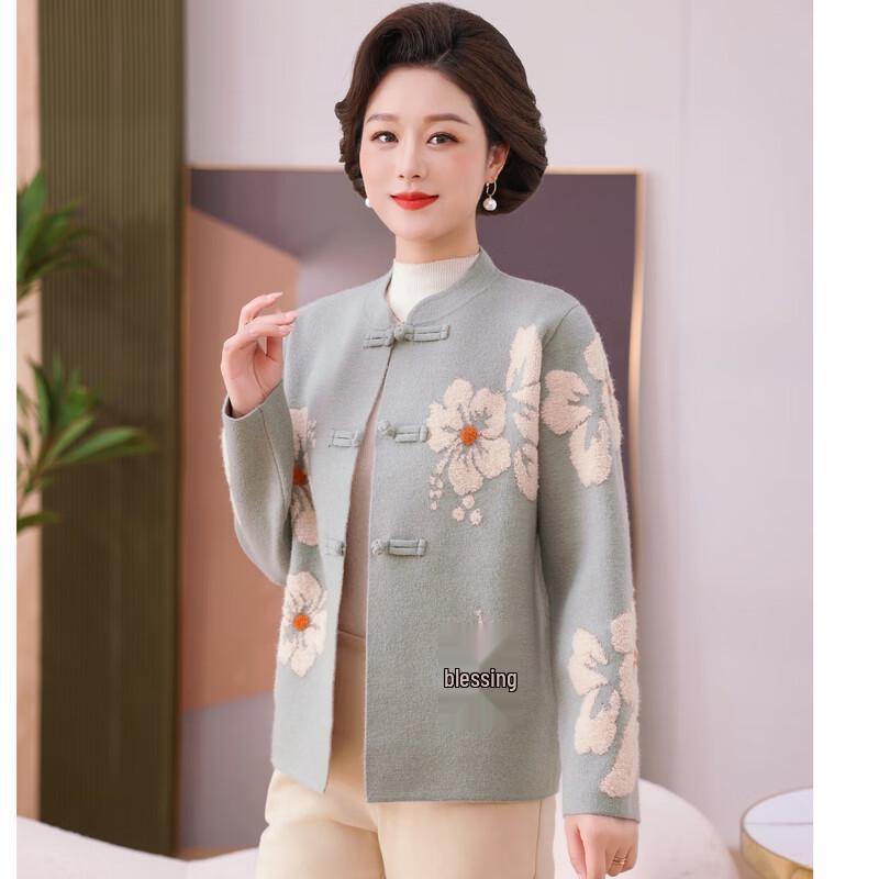 Elegant New Chinese Style Knitted Cardigan for Middle-Aged Women