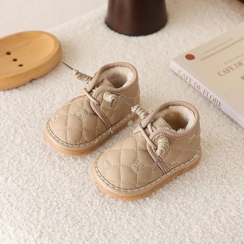Baby Shoes with Fleece Lining Squeaky Warm First Walkers for 0-2 Years Old, Unisex Toddler Insulated Shoes