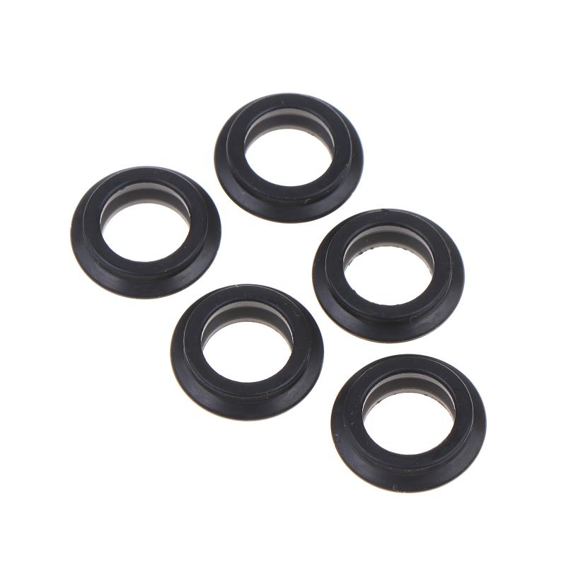 Car Engine Oil Cooler Outlet Pipe Seal Plastic Black Fuel Oil Seal Pipe For Range Rover Lr030593
