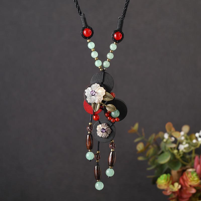 

Винтажное ожерелье с кисточками в этническом стиле, женский плетеный длинный деревянный кулон из халцедона, художественный темперамент, аксессуары на цепочке для свитера
