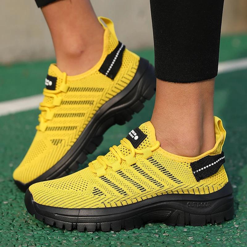 

2025 Mesh Shoes Man and Womens Classic Fashion Lightweight Running Sneakers Wear-resistant Flat Walking Shoe Athletic Jogging 36