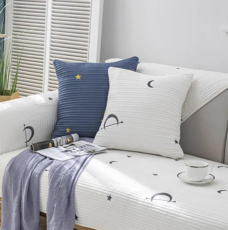 

Чехол для дивана из хлопчатобумажной ткани, универсальные нескользящие чехлы для диванов на четыре сезона, угловая подушка для дивана с вышивкой в ​​виде звезды и луны 70x70cm 1pcs