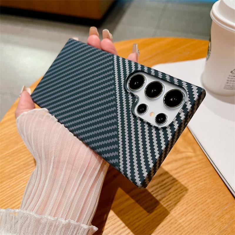 Ultra-Thin Carbon Fiber Pattern Phone Case For Samsung S22 S23 S24 S25 Ultra Plus Note 20 10 Plus Slim Shockproof PC Hard Cover
