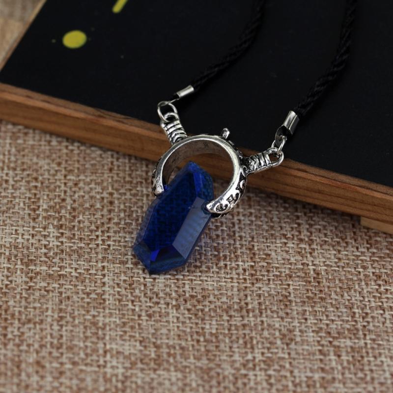 Easter Gift Anime Demon Hunter for Soul Stone Necklace Red Crystal Dante Pendant Man Woman Cosplay Valentine's Day Gift