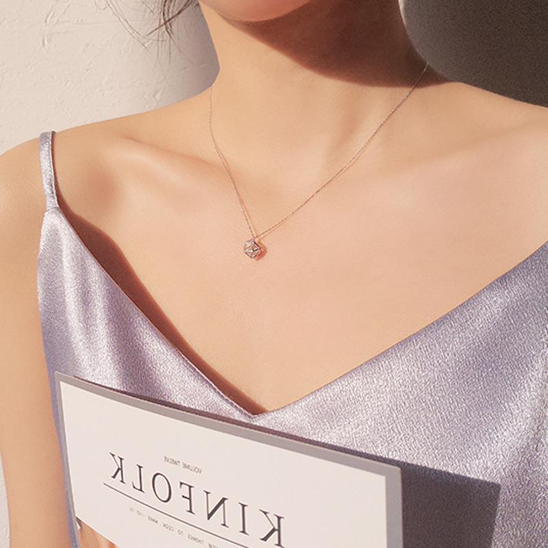 Cut Face Ball Three-Dimensional Geometric Short Pendant Collarbone Chain Simple Student Tide Gift Hollow Rubik'S Cube Necklace Women