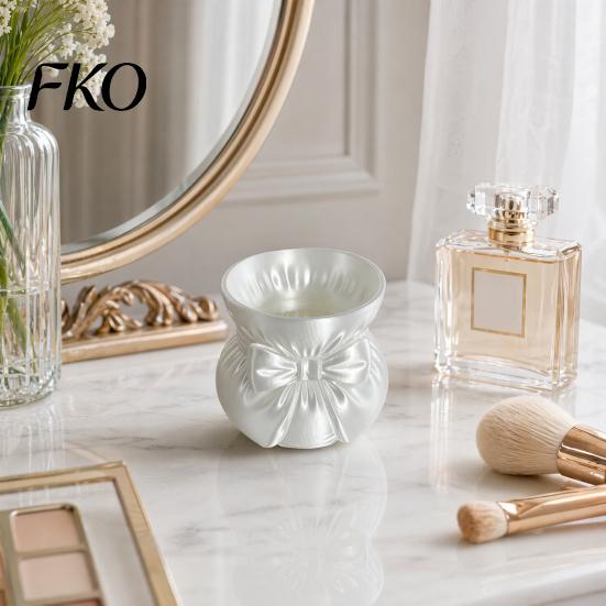 Dried Flower Vase Container Silk Drawstring Vase, 3D Printed Pen Holder, Makeup Brush Mini Round Storage Tube With Lid And Organizer for Jewelry Small