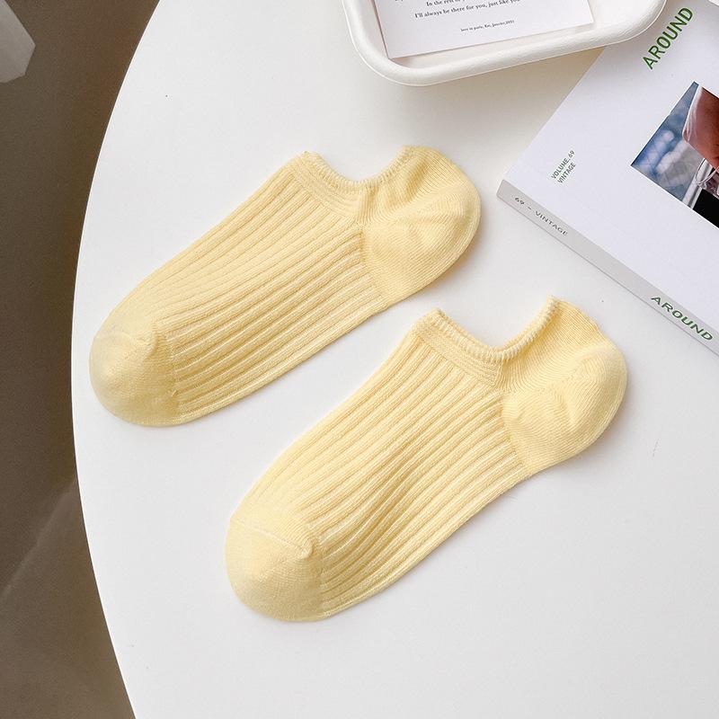 Shallow-mouthed Women's Boat Socks, Thin, Breathable Pure Cotton Socks for Spring and Summer, Candy-colored Solid-colored Women's Short Socks