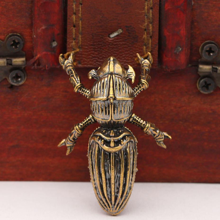 Brass Alien Beetle Figurines Desktop Ornaments Creative Retro Insects Small Statue Micro landscape Decoration Crafts Accessories