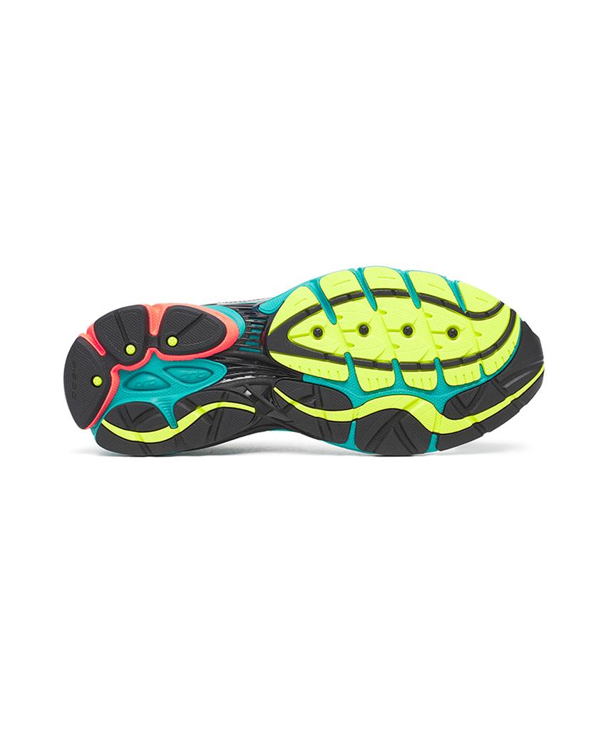 Saucony (Male) Progrid Omni 9 Og - Silver:Mutant / S70739-27
