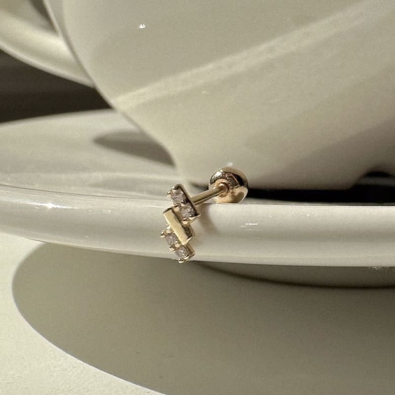 Youngglow 14k Tripple Bar Piercing