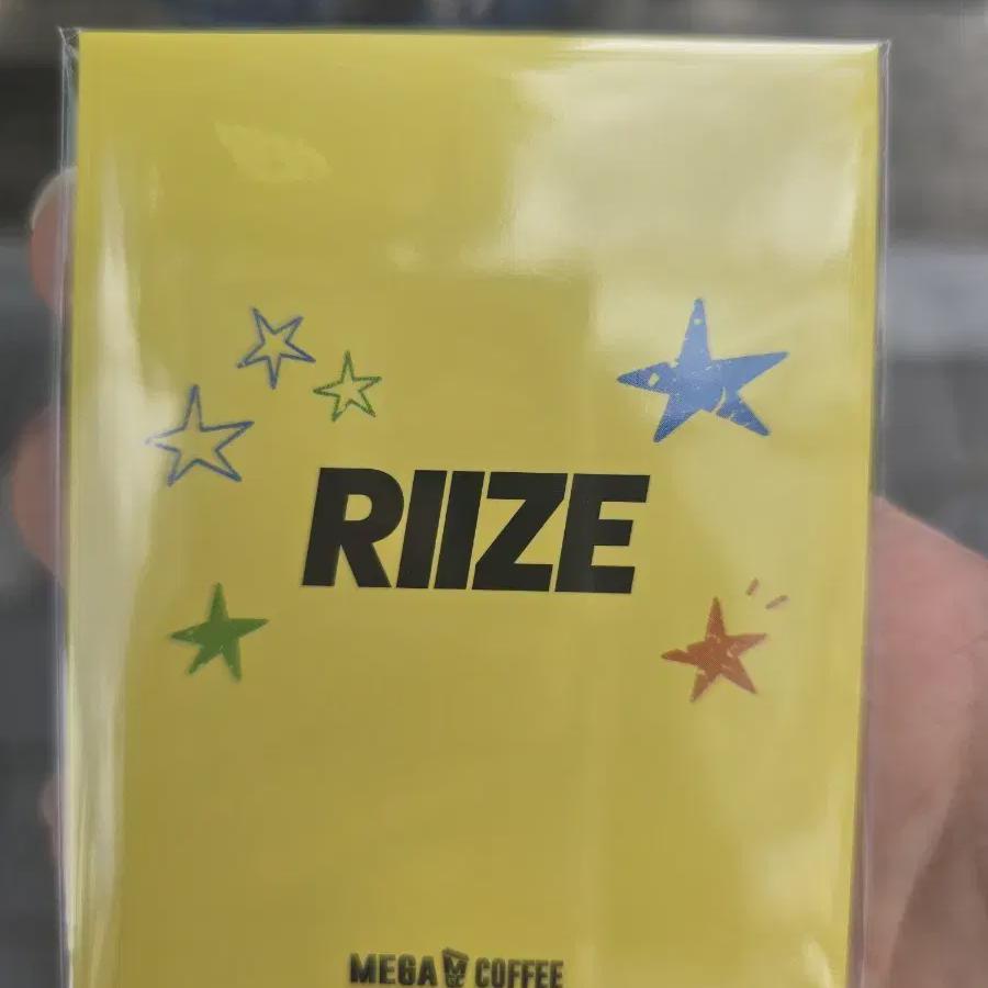 Mega Coffee Rise Riize Photo Card