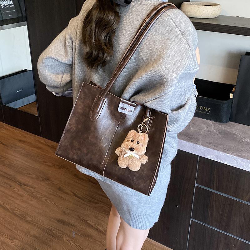 Large-capacity Bag Women's Autumn and Winter Versatile 2025 New Casual Shoulder Bag Texture Mother and Child Commuter Tote Bag