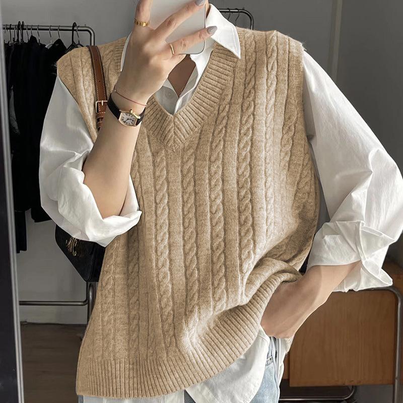 Twist Sweater Vest for Women In Autumn and Winter Layering Small Vest New Style for Outside and Inside Retro Loose Knitted Pullover Vest