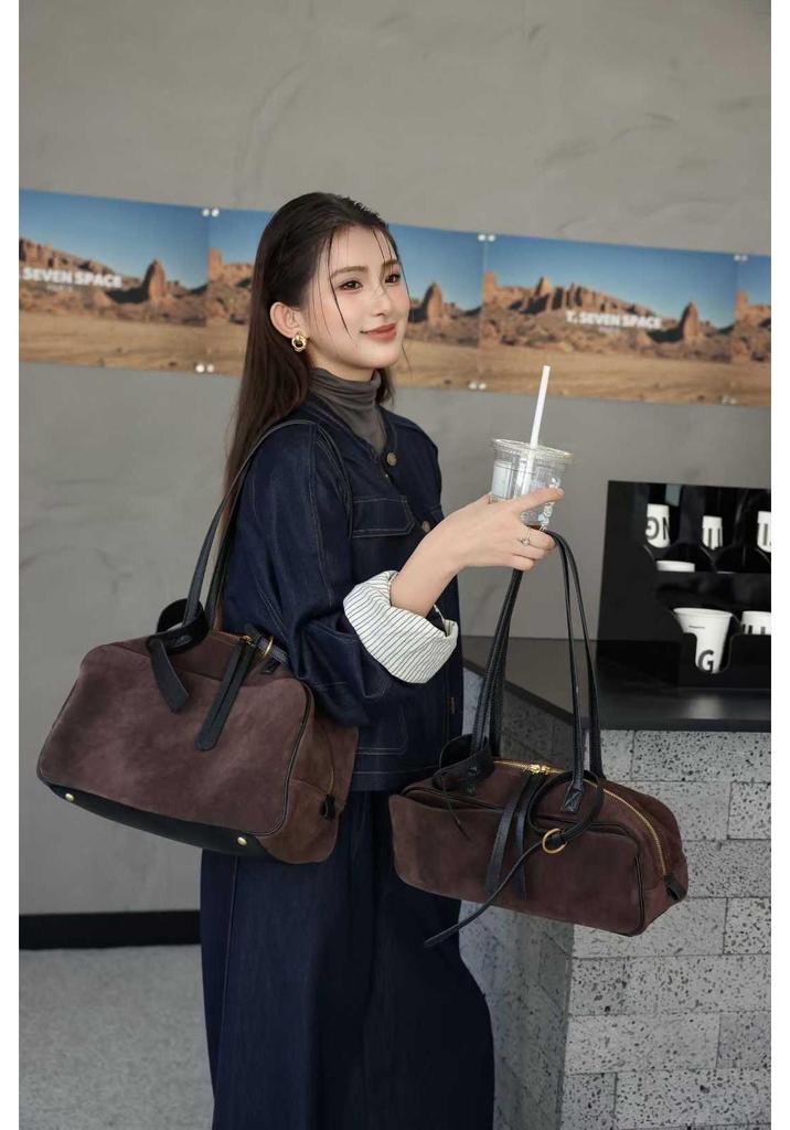 Suede Plush Large Bowling Bag 2026 - Elegant Retro Boston Style Shoulder Bag for Women