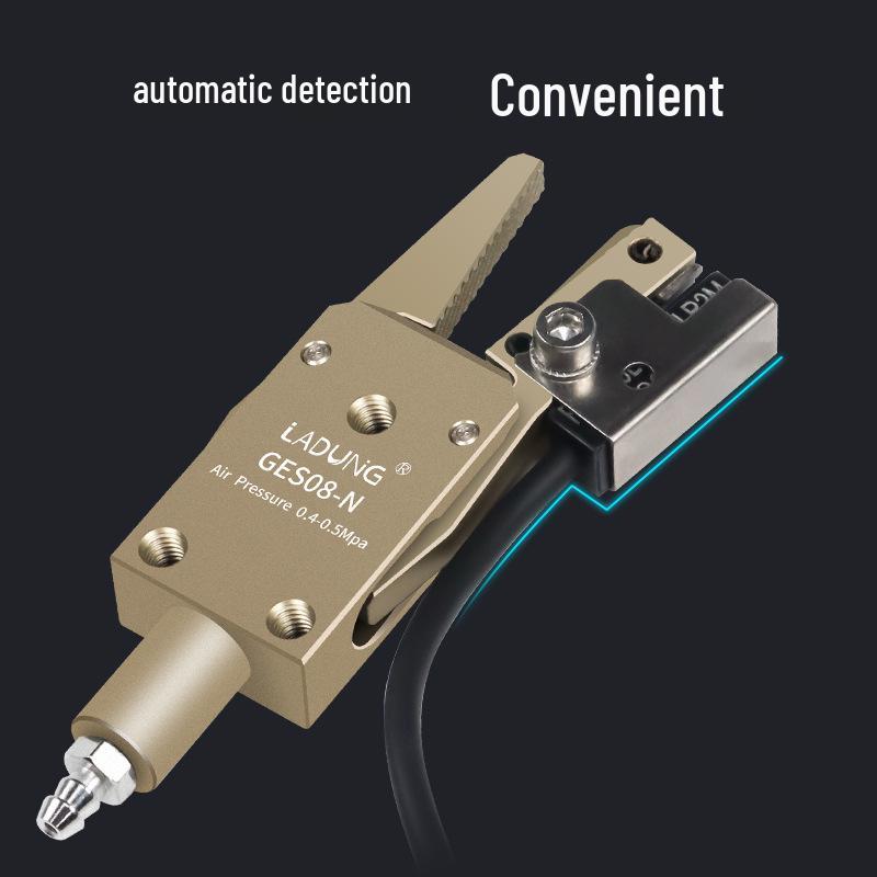 Mini Pneumatic Two-Finger Robotic Gripper Claw GE0812 Portable