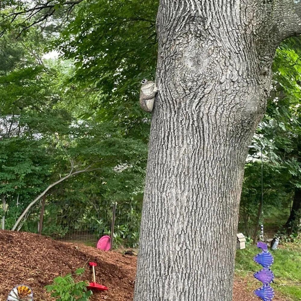 Creative Frogs Tree Peeker Sculpture Resin Simulated Animal Garden Statues  Backyard Yard