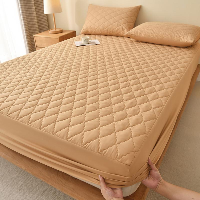 

Водонепроницаемый стеганый чехол для матраса: Дышащий, Пыленепроницаемый, Непромокаемый Натяжной Чехол для Простыни. 160*200cm Waterproof Sheet + Pillowcase, 3 pcs