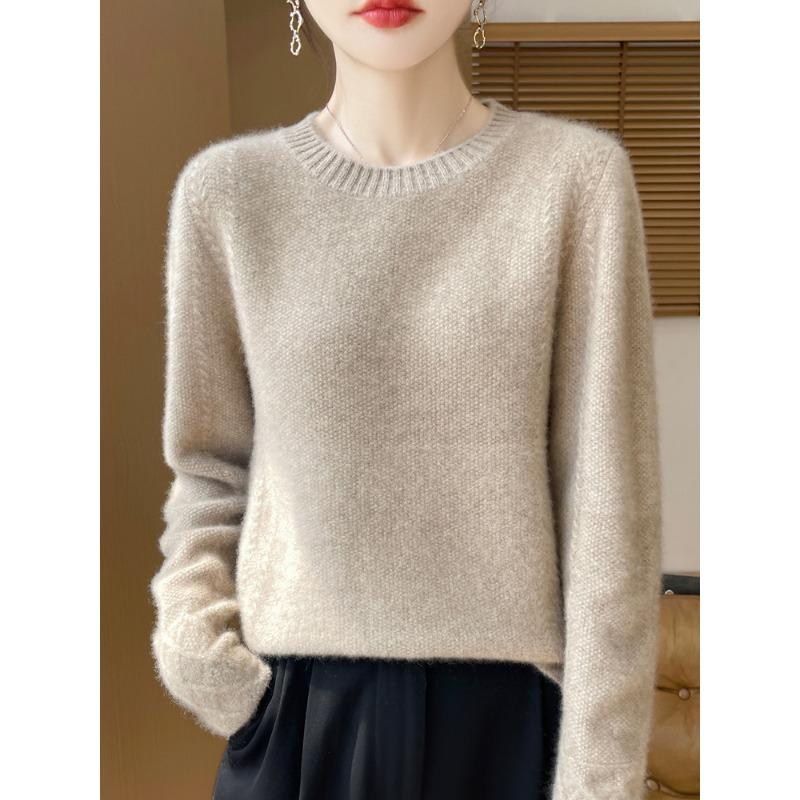 New Round Neck Knitted Cardigan for Autumn and Winter for Women Loose Pullover Sweater Soft Glutinous Osmanthus Needle Thick Base Shirt