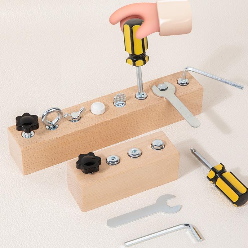 Montessori Early Education Intellectual Toy Screw Nut Busy Board For Kids