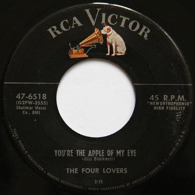 7inch Record FOUR LOVERS - You're The Apple Of My Eye 476518 RCA Victor 1956 US Pop Used