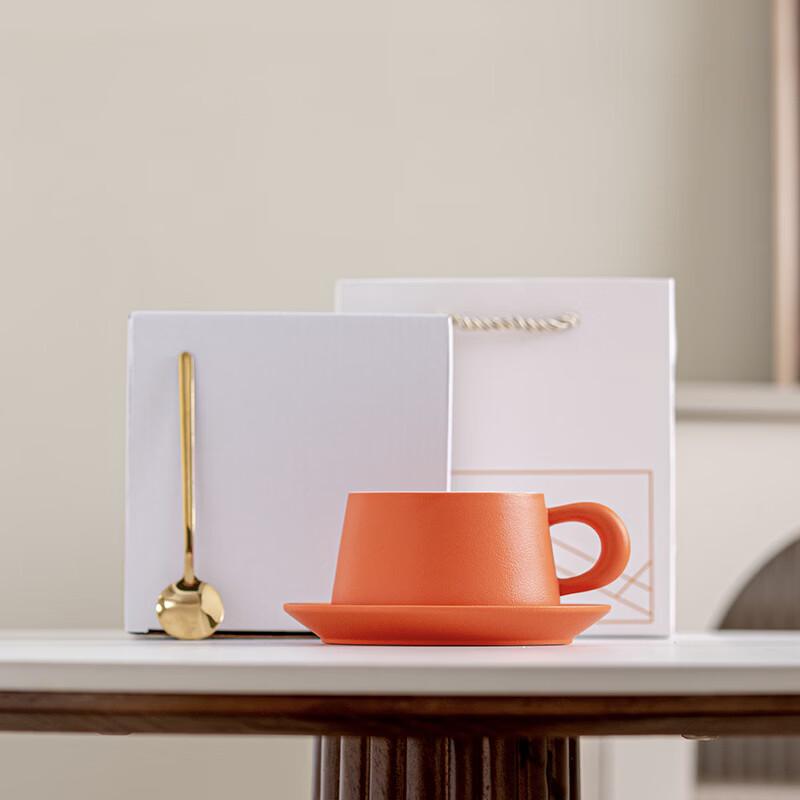 High-End Ceramic Couple Coffee Mugs Gift Set