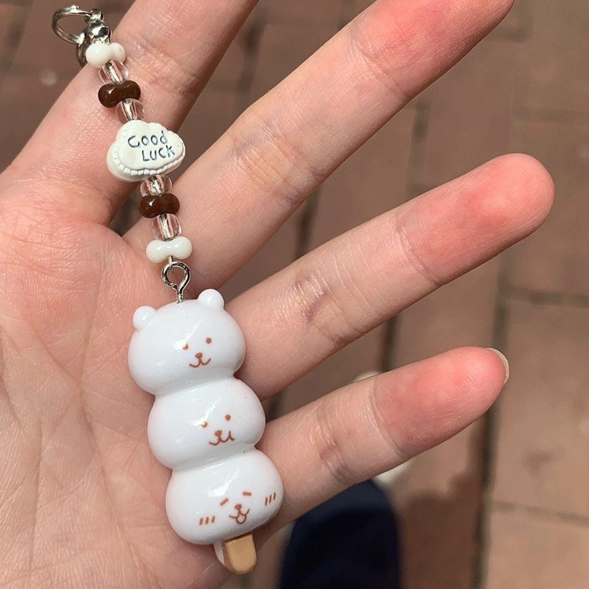 

Cute Kawaii Phone Charms Pendant Handmade Bead Keychain Cases For iPhone 14 CCD Camera Airpods 4 Ins Korea New PC and Resin