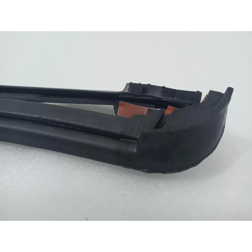 Suzuki Samurai Windshield Rubber Weatherstrip Soft /Hard Top 72462M83000 |Fit