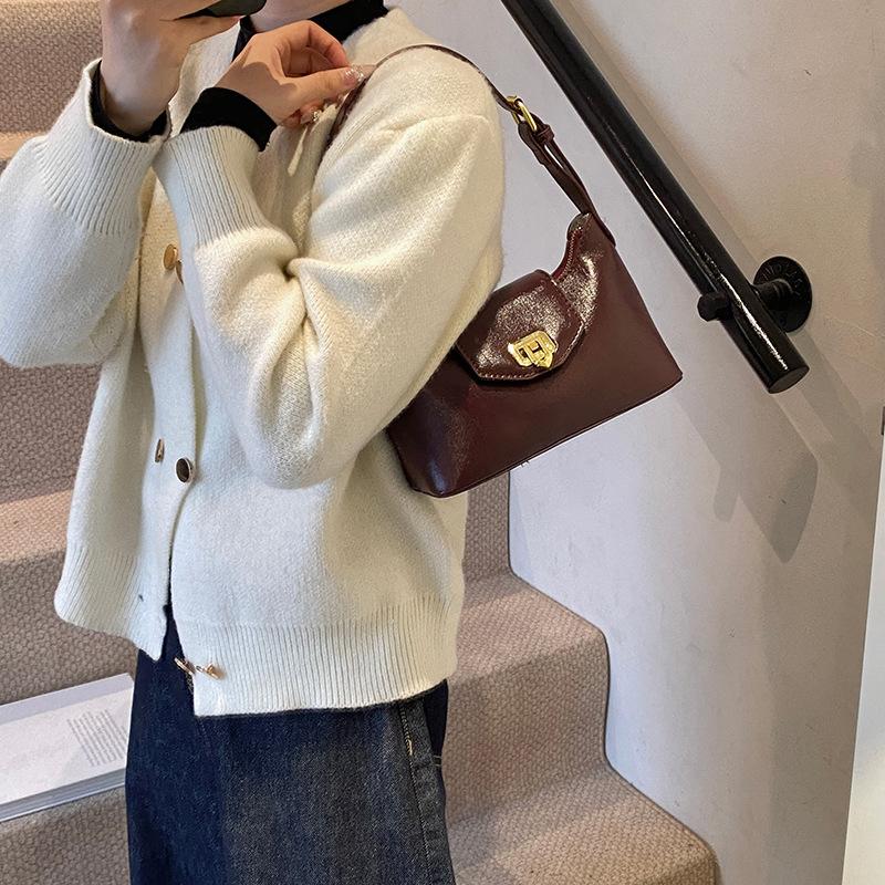 2025 new bag women's versatile single shoulder crossbody underarm women's bag premium new bag women