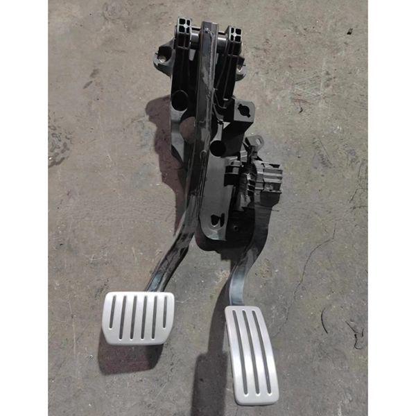 

118869101B fits Tesla Model Y brake pedal assembly (part number 1188691-01-B). none