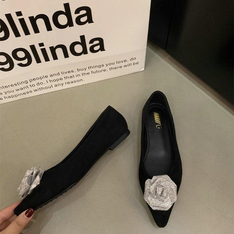 

Модная женская обувь на плоской подошве Новинка 2025 Весна и Осень Ретро Цветочный Заостренный носок Модные Стразы Повседневная Женская Обувь Лодочки Дамы 38 чёрный