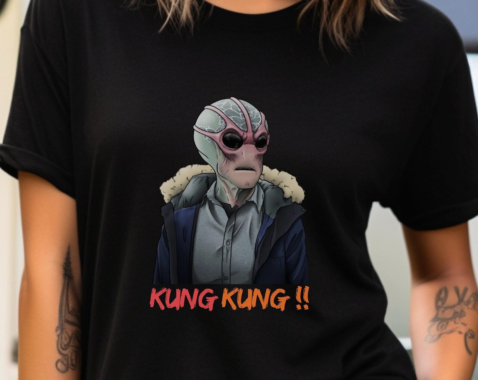 Resident Alien  Kung Kung!!  T-Shirt - Alan Tudyk Fan Tee XL