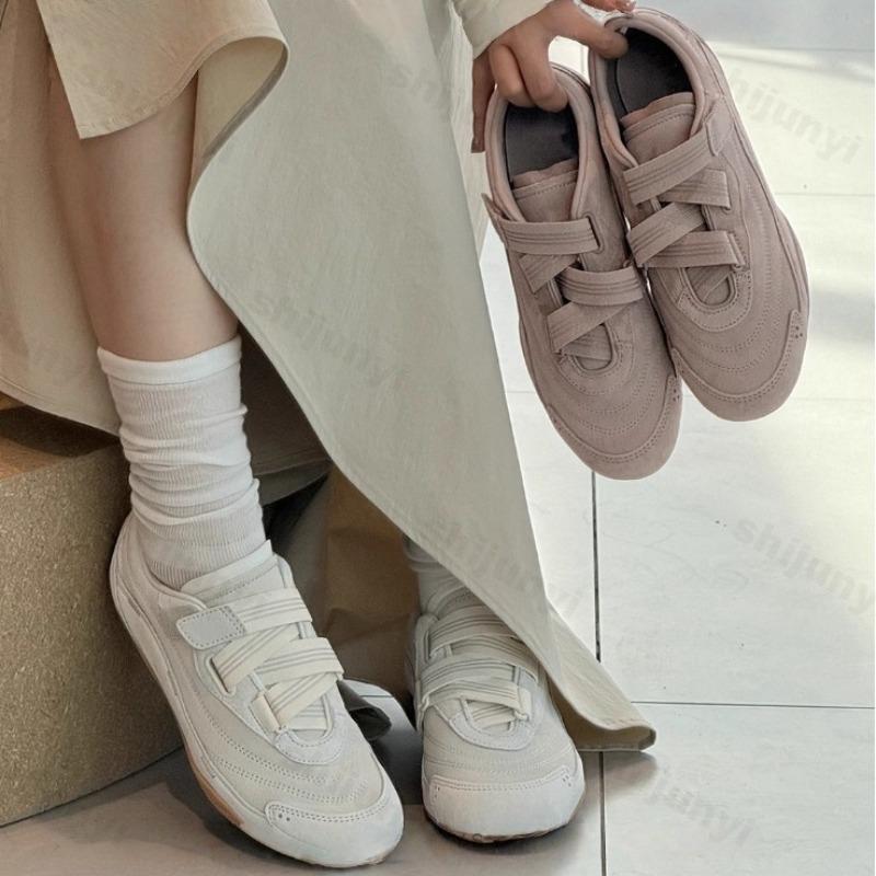 Fashion Women's Casual Sports Shoes 2025 Autumn Comfortable Non Slip Outdoor Fashion Sneakers Shallow Casual Retro Ballet Flats Shoes