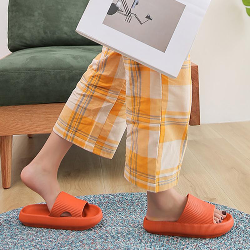 Módní Smile Pop Domácí pantofle pro muže Protiskluzové Koupelnové sprchové pantofle Jednoduchý styl Venkovní Prodyšné Platformové sandály Dámské