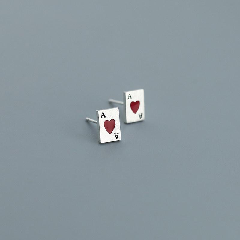 

Creative mini playing card stud earrings, hipster street men s and women s peach heart A earrings, personalized asymmetrical earrings