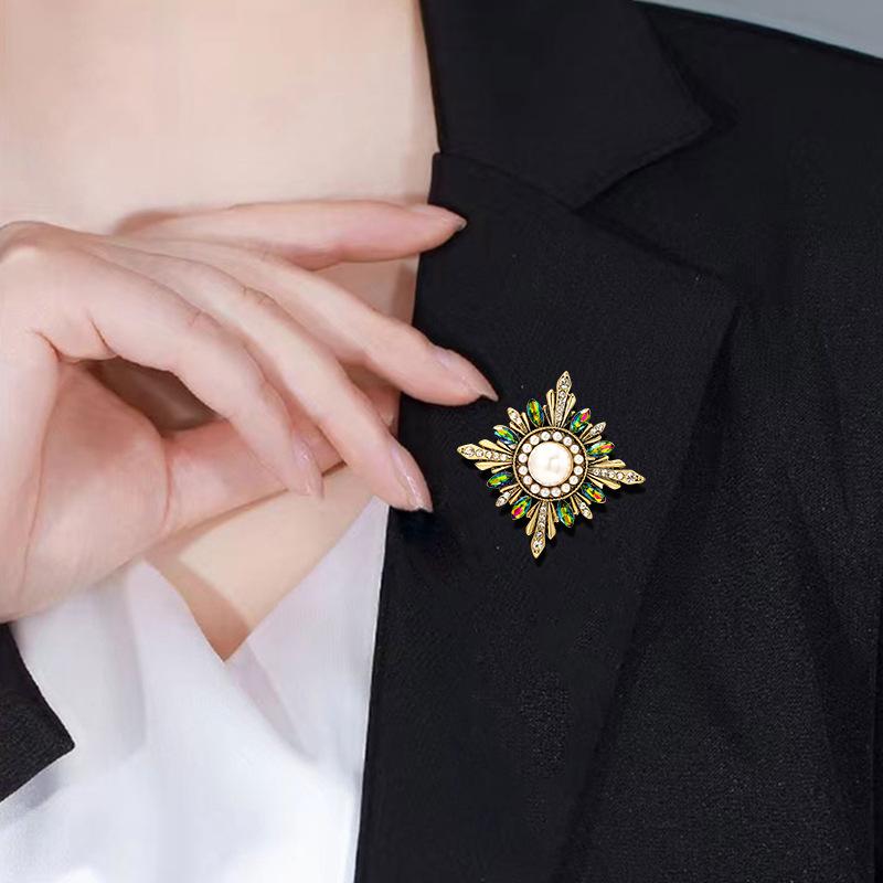 Classic Jewelry Large Crystal Brooch Party Accessories Fashion Pearl Stitch Cross Brooch Coat Brooch