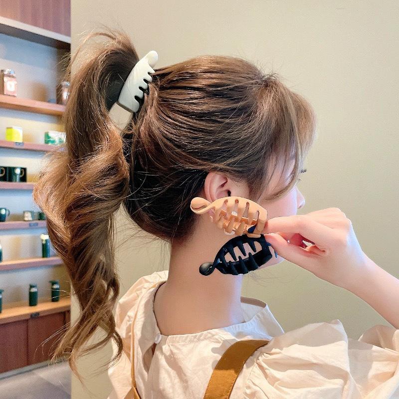 4 Pcs Banana Clips, Small Size, Vertical Clips for Women, Elegant High Ponytail Hairpins, Twist Clips, Simple Hair Accessories