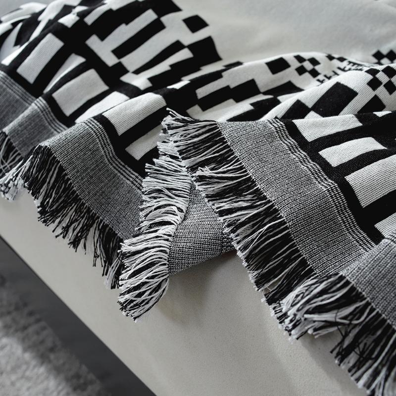 Black White Checkerboard Printed Sofa Towel Polyester Cotton Sofa Protector Blankets for Sofa Towel 1/2/3/4 Seat Couch Blanket