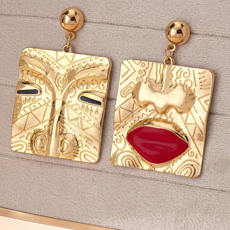 Unique Earrings & Studs One Size