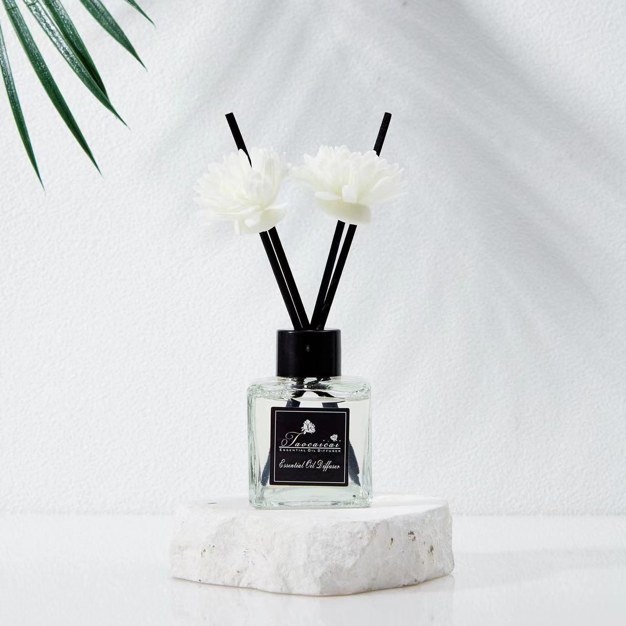 

Беспламенный аромадиффузор с эфирными маслами для дома и ванной Lemongrass