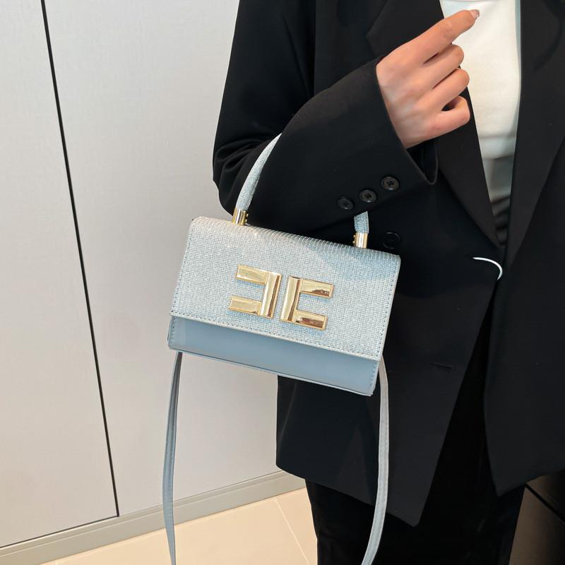 Durable And Trendy Pu Leather Handbag With Structured Design For Everyday Needs Fashion