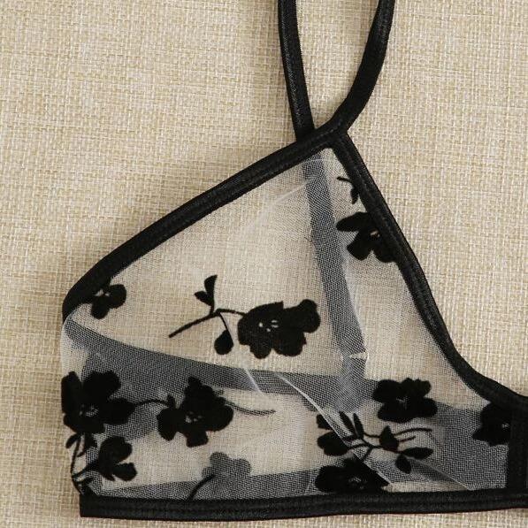 European & American Black Lace Temptation Three-Point Lingerie