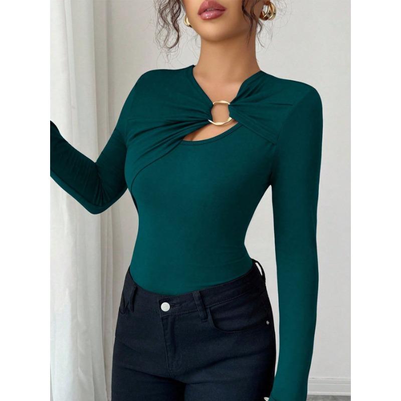 2025 Autumn and Winter New Fashion Hollow Simple Solid Color Versatile Women's Tops