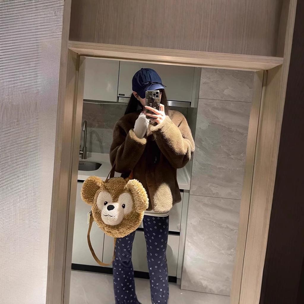 The milk is very creamy in the milk. Rua imitation mink hair short environmentally friendly fur coat, new women's winter fur coat.