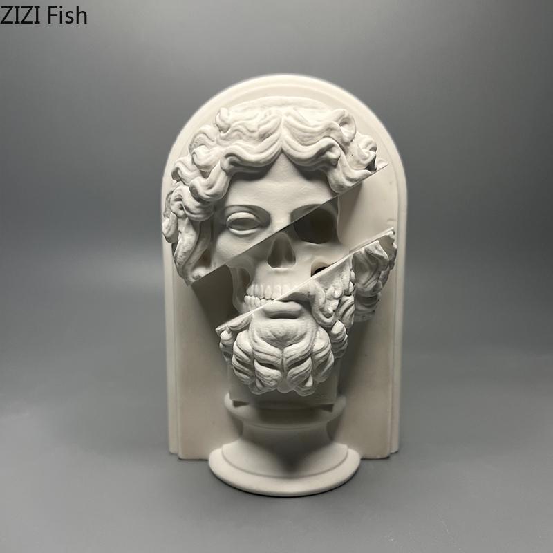 Mythical God King Zeus Plaster Statue Desk Decoration Ornaments Ancient Greek Mythology Character Sculpture Room Aesthetic Decor