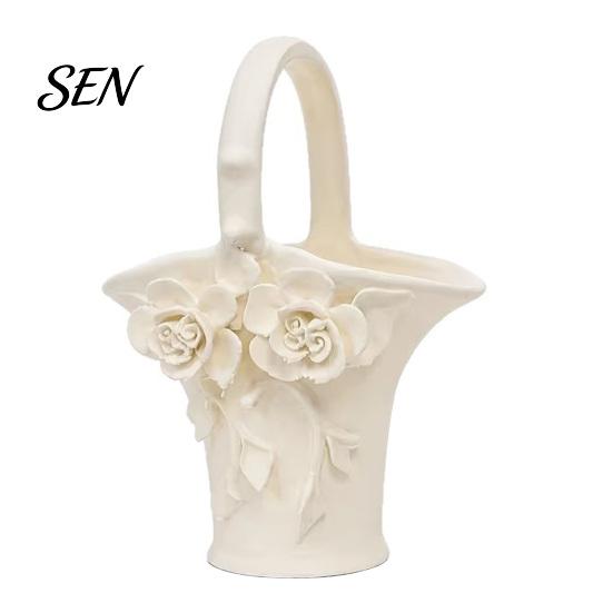 Flower Arrangement Holder PETG Rose Relief Basket, French Pastoral Style Floral Artificial Bouquet Holder, Decorative Vase for Table Centerpiece Home